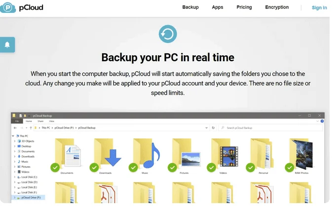 Page pCloud « Backup your PC in real time » avec des dossiers sauvegardés dans l'Explorateur Windows
