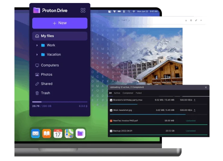 Application Proton Drive sur un Mac, avec la barre latérale des dossiers, une photo ouverte et un panneau d'envoi en cours