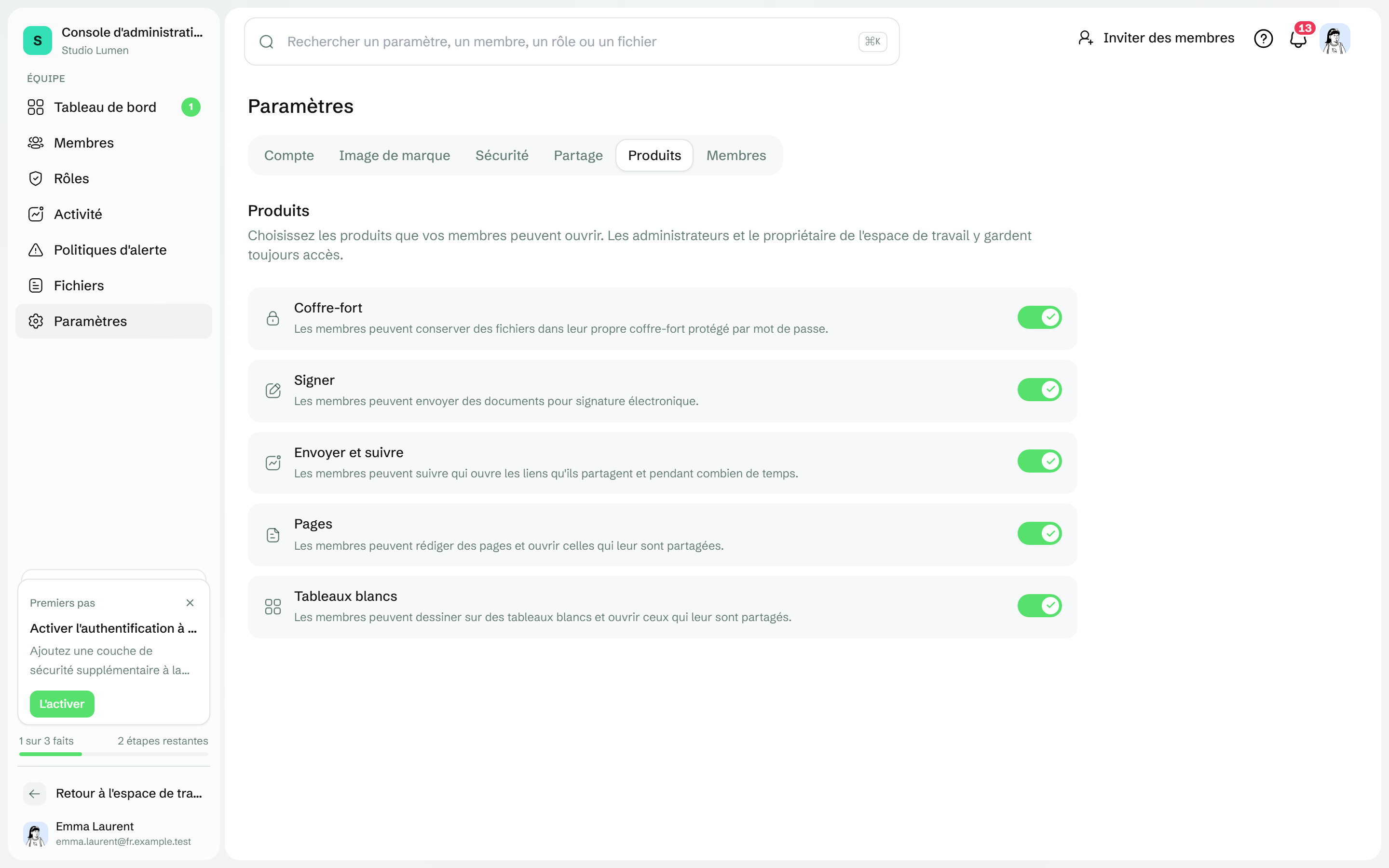L'onglet Produits des paramètres d'un espace de travail de démonstration, avec les interrupteurs de Vault, Sign, Envoyer et suivre, Pages et Tableaux blancs